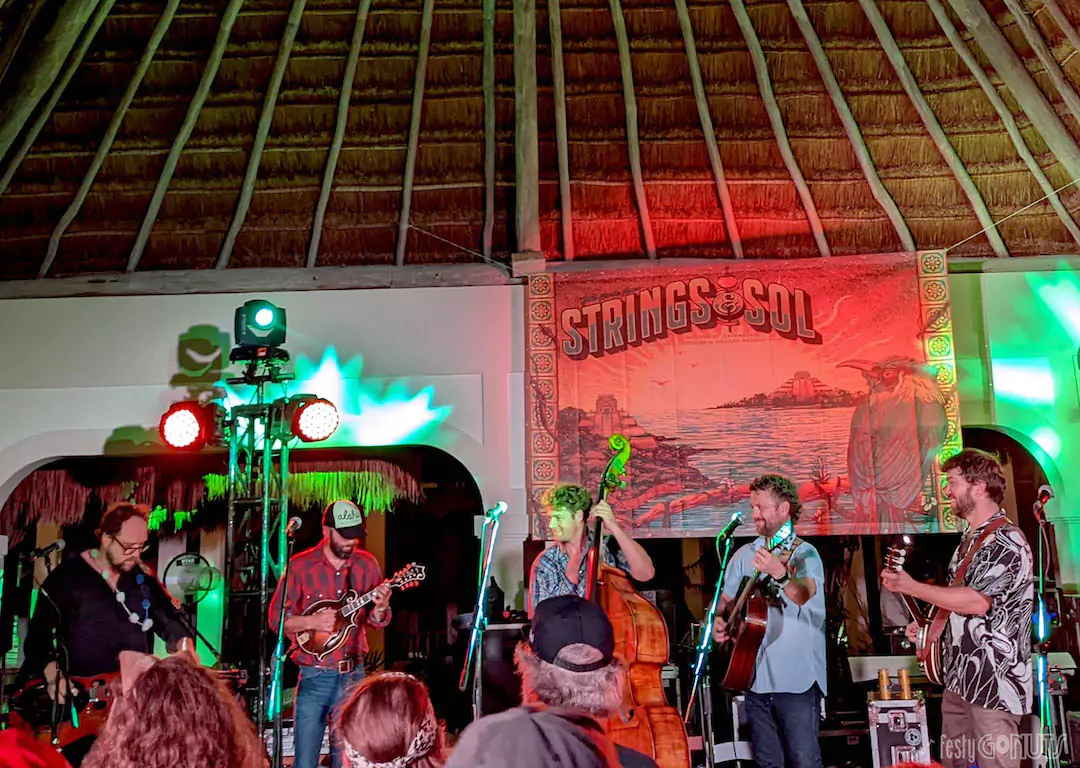 broke-mountain-bluegrass-strings-and-sol-2021-festy-gonuts Broke Mountain Bluegrass Band | Strings and Sol 2021 | Festy GoNuts