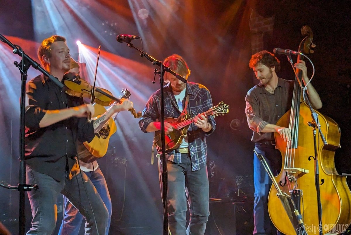 The Fretliners