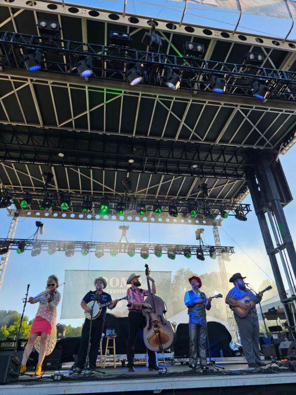 ROMP Festival 2024_PoRamblinBoys_photog_LauraRay ROMP Festival 2024_PoRamblinBoys_photog_LauraRay